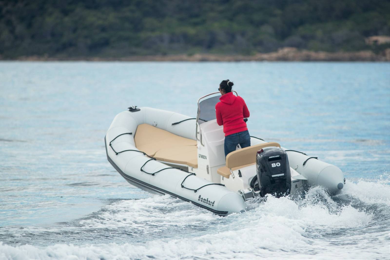 Bombard Sunrider 550 - SERVAUX YACHTING - MARSEILLE - COGOLIN - MONACO - ST TROPEZ