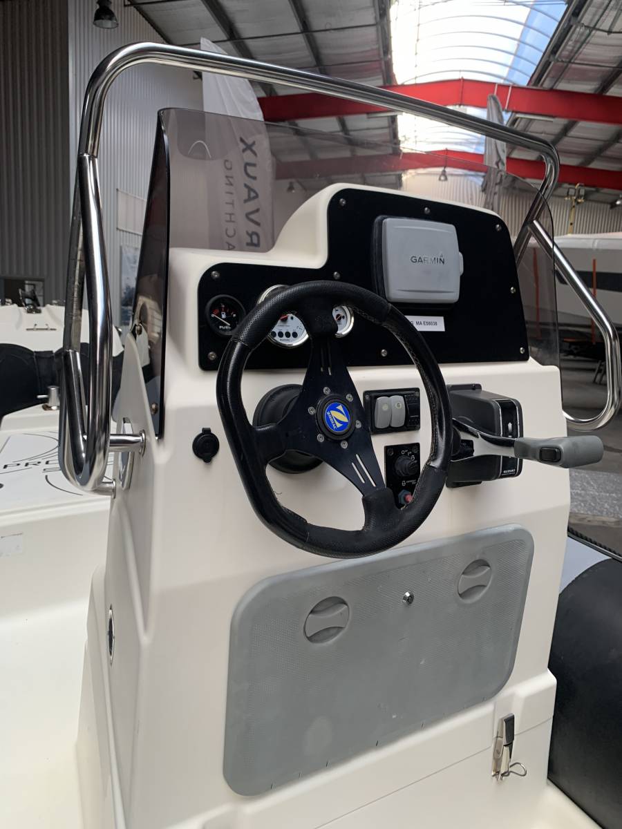 ZODIAC PRO OPEN 550