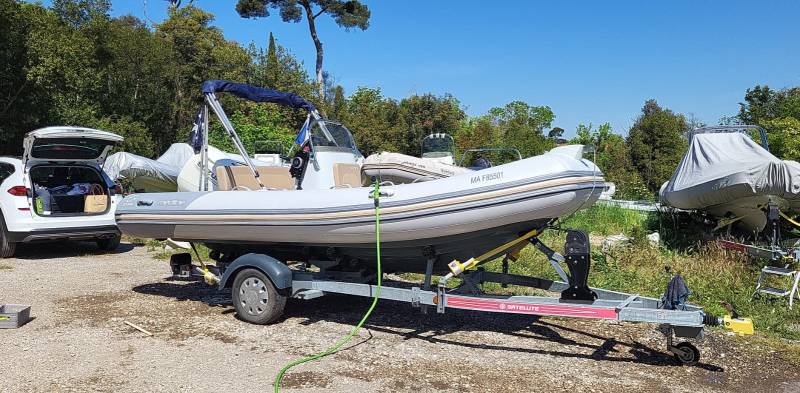 Zodiac Medline 500 moteur Suzuki DF70 occasion disponible Marseille