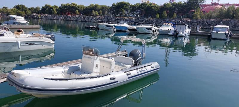 Lomac 600 IN - Turismo - Euforia Marseille Servaux Yachting