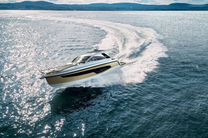 SEALINE S335 — Sport-cruiser 10 m | Servaux Yachting