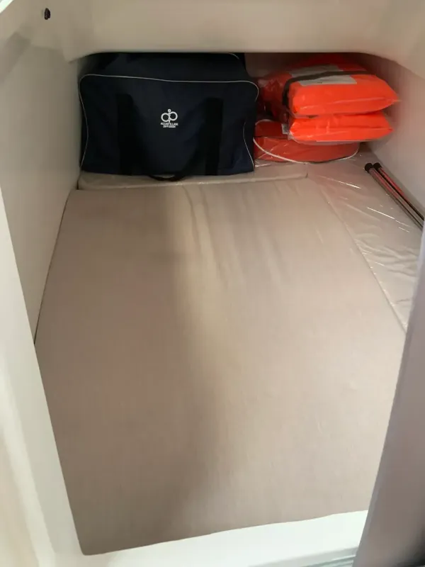Zodiac Medline 9 + DF 250 APX
