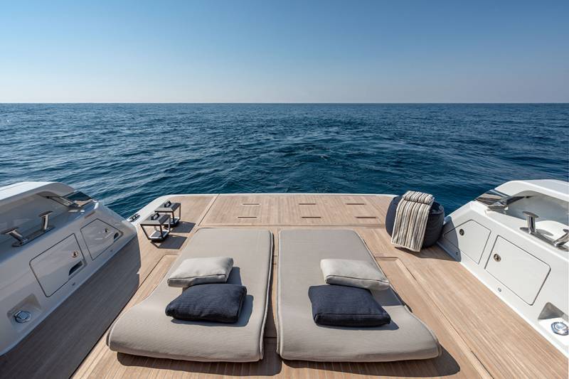 BLUEGAME BG54 by SERVAUX