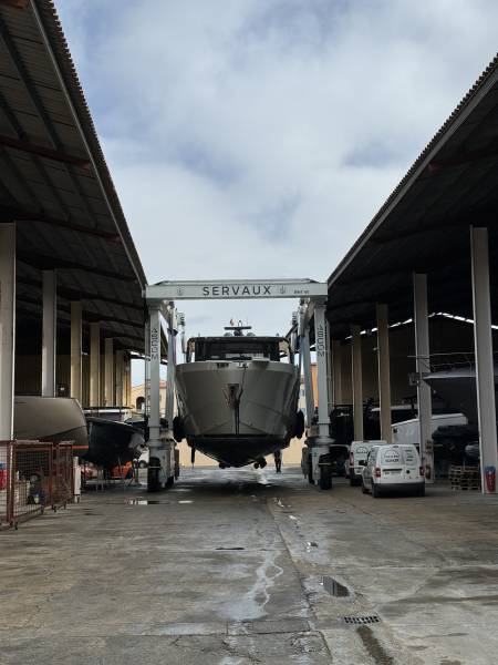 Chantier naval SERVAUX YACHTING COGOLIN
