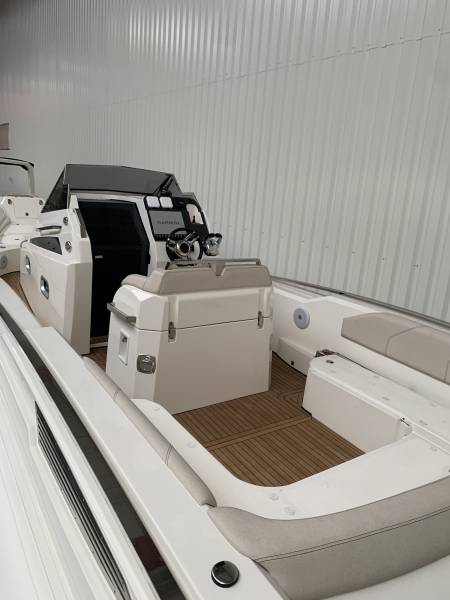 LOMAC GRANTURISMO 10.5 +SUZUKI DF350 SERVAUX YACHTING MARSEILLE