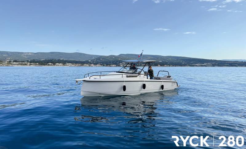 RYCK 280 + MERCURY 350 CV (V10) SERVAUX YACHTING MARSEILLE - ST TROPEZ