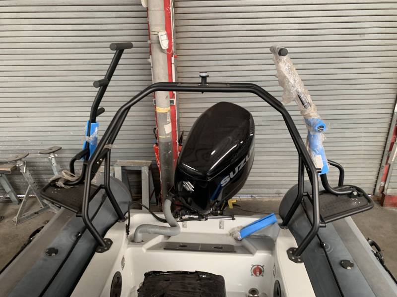 ZODIAC PRO 7 - SERVAUX YATCHING - MARSEILLE - SAINT TROPEZ