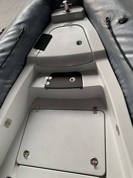 ZODIAC PRO 7 - SERVAUX YATCHING - MARSEILLE - SAINT TROPEZ