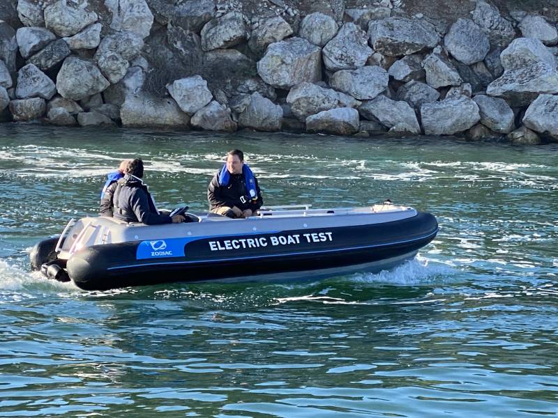 ZODIAC EJET 450 SERVAUX YACHTING