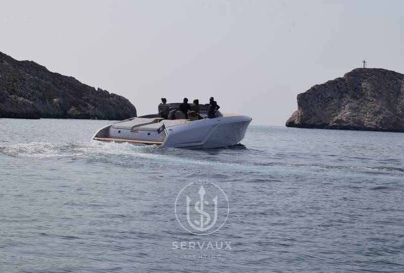 FRAUSCHER 1212 GHOST BY SERVAUX YACHTING