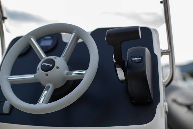 Bombard Sunrider 650 - SERVAUX YACHTING - Marseille - Cogolin - Monaco - St Tropez