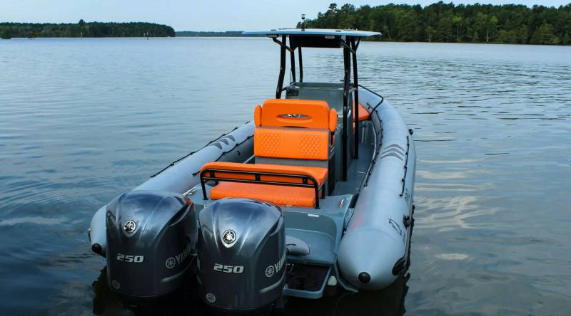 ZODIAC PRO 850 : Vente de semi-rigide professionnel à Marseille