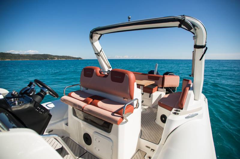 ZODIAC MEDLINE 9 SERVAUX MARSEILLE