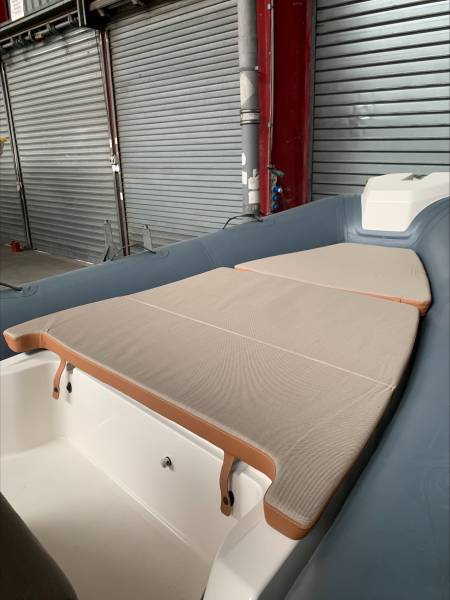 ZODIAC MEDLINE 6.8 + MOTEUR SUZUKI DF 200 APX SERVAUX YACHTING MARSEILLE